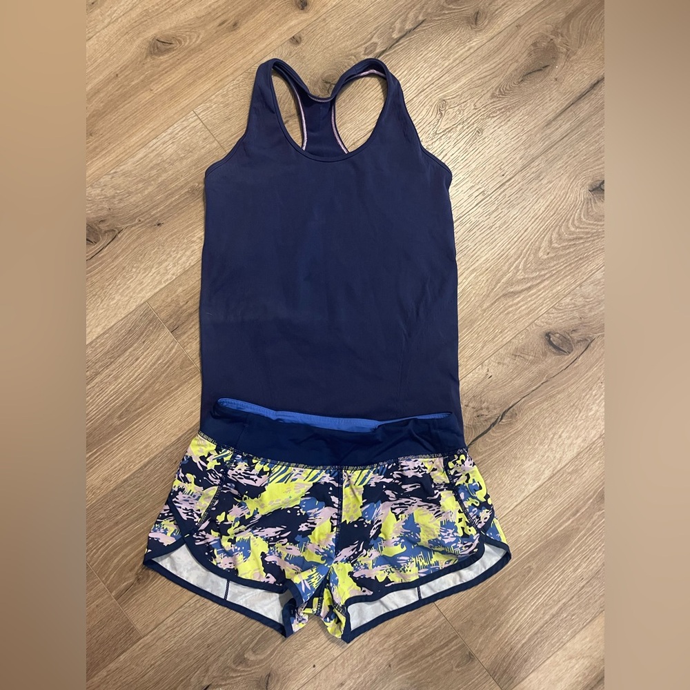 IVIVVA outfit - fitted tank & running shorts